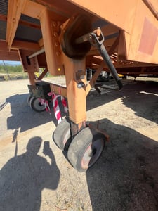 ขาย LAMP HOLLAND HLD-30 มือสองสภาพดี สนใจติดต่อคุณรัตนศักดิ์ 083-4656649 ขาย LAMP HOLLAND HLD-30 มือสองสภาพดี สนใจติดต่อคุณรัตนศักดิ์ 083-4656649