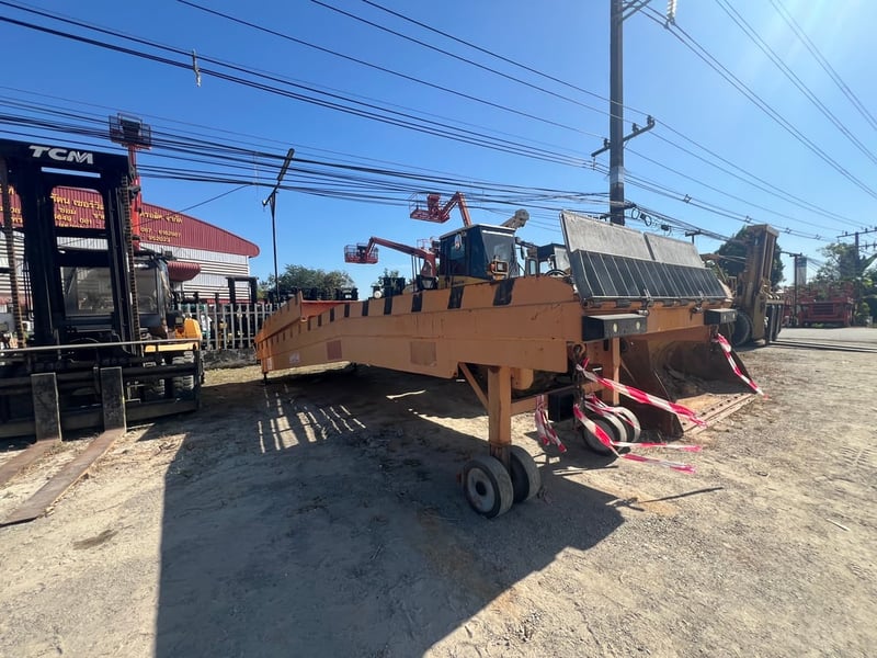 ขาย LAMP HOLLAND HLD-30 มือสองสภาพดี สนใจติดต่อคุณรัตนศักดิ์ 083-4656649 ขาย LAMP HOLLAND HLD-30 มือสองสภาพดี สนใจติดต่อคุณรัตนศักดิ์ 083-4656649