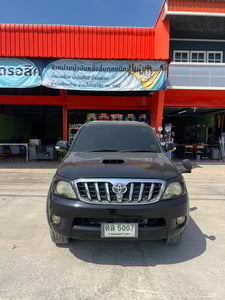 ขาย! รถกระบะ Hilux Vigo ปี07 ประเภทตอนครึ่ง ตัวยกสูง สีดำ สภาพนางฟ้า รถสวย เอกสารครบ พร้อมโอน รถใช้ในกรุงเทพ มีออกต่างจังหวัดบ้าง นานๆที รถไม่ค่อยได้ใช้ สภาพสวย ไมล์น้อย 208,000 กม. ขายราคา 190,000.- บาท สนใจติดต่อ 086-479-9624 วอลโว่