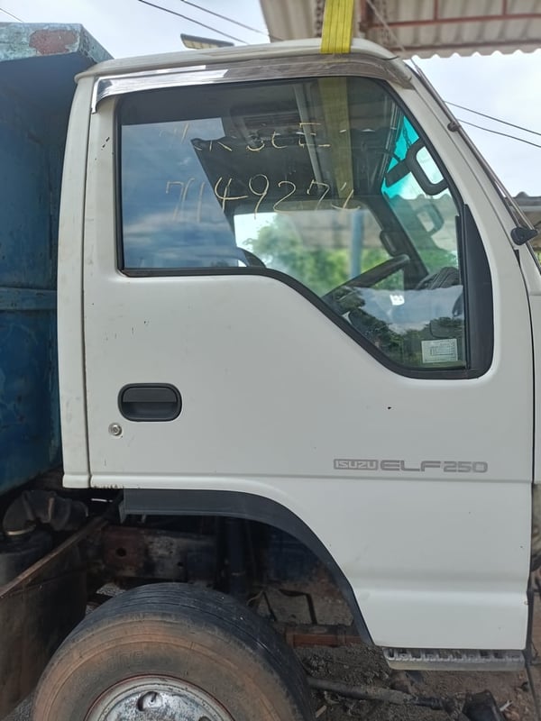 ขายหัวเก๋ง NKR หัวเก่าญี่ปุ่น