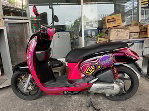 ขาย scoopy i ล้อแม็ก 20000 บาท รวมโอน