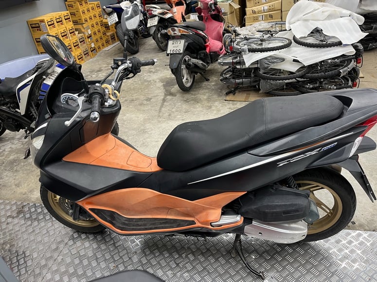 ขาย PCX150 ปี2017 เดิมๆ 38000 บาทรวมโอน