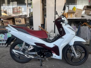 ขาย เวฟ125i ปี23 ล้อแม็ก สตาร์ทมือ 45000 บาท ขาย เวฟ125i ปี23 ล้อแม็ก สตาร์ทมือ 45000 บาท