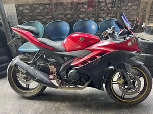 ขาย r15 8000 บาท เครื่องไม่ติด