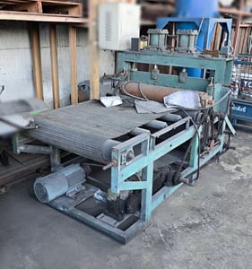 เครื่องตัดยางแผ่น พร้อมสายพานป้อนตาข่าย 