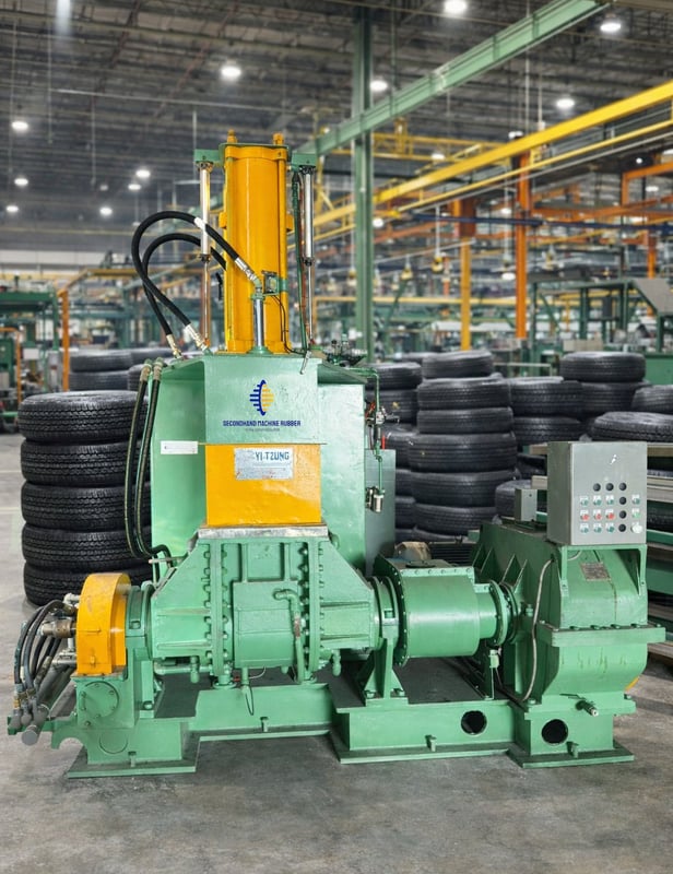 ครื่องผสมยาง ขนาด 55 ลิตร  - แบบเข้าหน้า ออกหลัง   - มอเตอร์ 100 แรงม้า : ผสมงานเนียน เร็ว