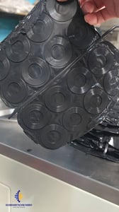 เครื่องดึงเศษขอบยางออกจากชิ้นงาน (ฟรี..นัดทดสอบเครื่องได้) เครื่องดึงเศษขอบยางออกจากชิ้นงาน (ฟรี..นัดทดสอบเครื่องได้)