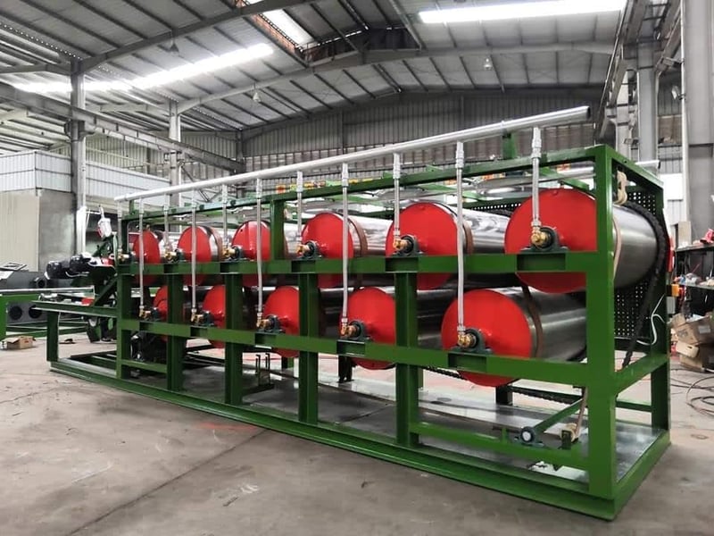 ชุดเครื่องจักรผลิต ยางคอมปาวด์ แบบอัตโนมัติ ติดตั้งเครื่องจักรใหม่  พร้อมบริการหลังการขาย รับประกัน