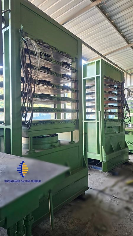 เครื่องอัดระเบิดโฟมยาง EVA 6 ชั้น ผลิตแผ่นโฟมรองเท้า แผ่นรองพื้น ฯลฯ พร้อมใช้ 