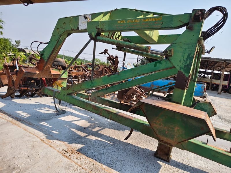 ขาย คีบสามารถ มือ2 อุปกรณ์ครบ ใส่รถไถฟอร์ด