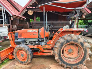 ขายรถไถ l3408 อุปกรณ์ ใบดันหน้า ผาน 5 เล่มทะเบียน ขายรถไถ l3408 อุปกรณ์ ใบดันหน้า ผาน 5 เล่มทะเบียน