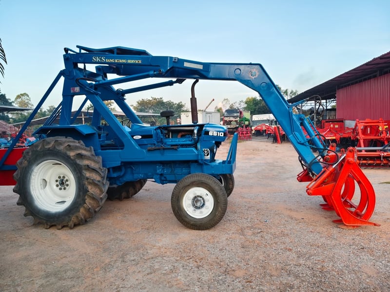 ขายรถไถฟอร์ด ติดคีบ แสงกลึง มือ2 สภาพสวย เครื่องดี เกียร์ดี พร้อมใช้งาน ขายรถไถฟอร์ด ติดคีบ แสงกลึง มือ2 สภาพสวย เครื่องดี เกียร์ดี พร้อมใช้งาน