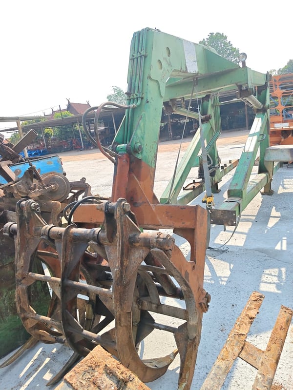 ขาย คีบสามารถ มือ2 อุปกรณ์ครบ ใส่รถไถฟอร์ด