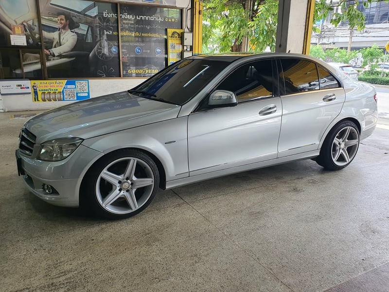 BENZ C200 KOMPRESSOR โฉม W204 BENZ C200 KOMPRESSOR โฉม W204