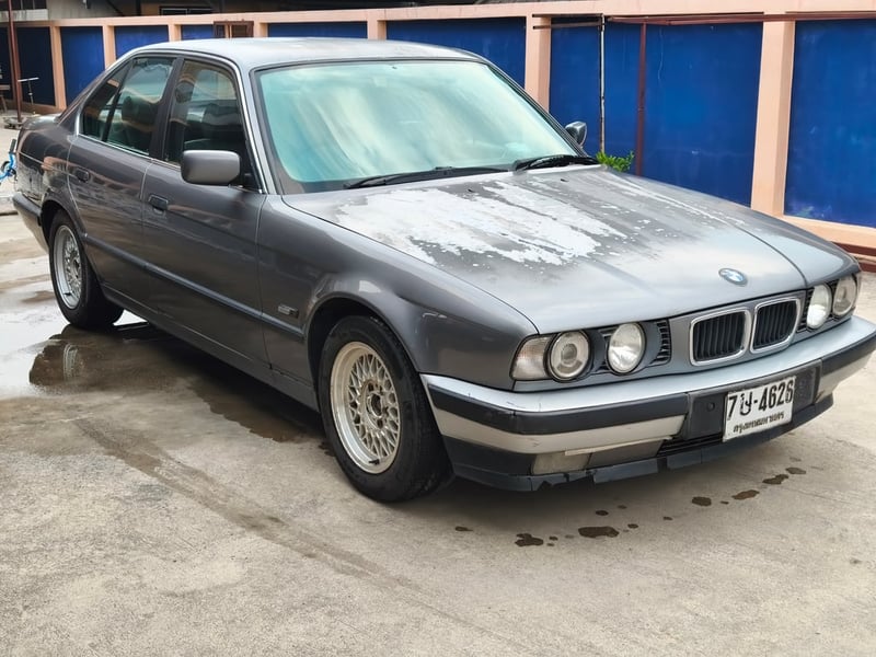 ต้องการขาย  BMW E34