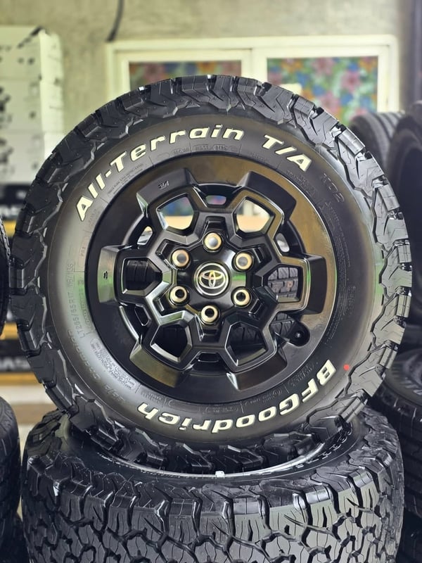 ล้อถอดป้ายแดงไม่ผ่านการใช้งาน