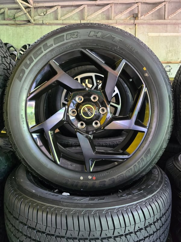 ล้อ Mu-x Rs ถอดป้ายแดง