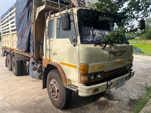 สิบล้อฮีโน่ ใช้งานปกติ รถอยู่อำเภอศรีเมืองใหม่ จ อุบล