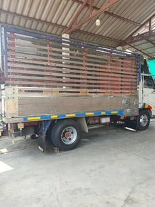 ขายรถบรรทุกบ้าน 6 ล้อ 