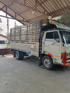 ขายรถบรรทุกบ้าน 6 ล้อ 