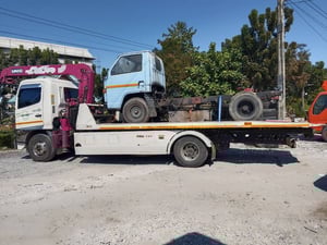 ขายหกล้อเล็กnkr เครื่องพัง