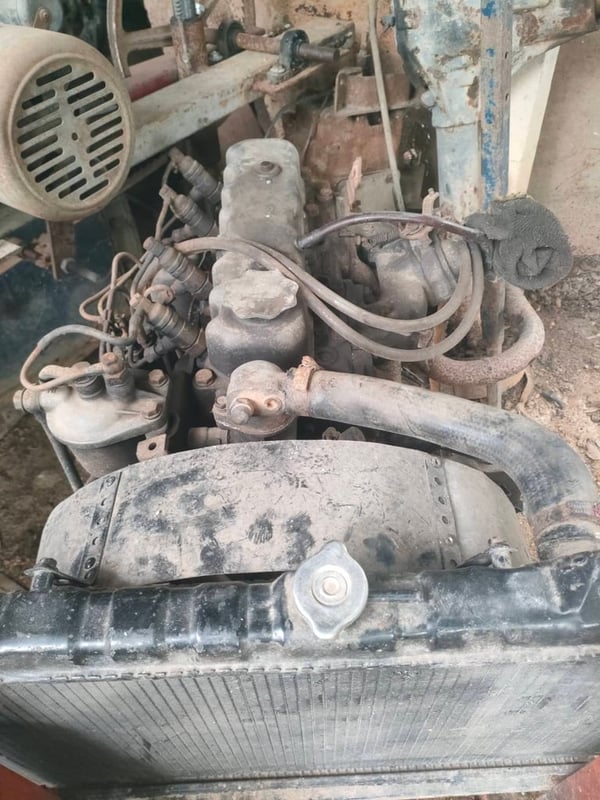 เครื่องยนต์ c221 