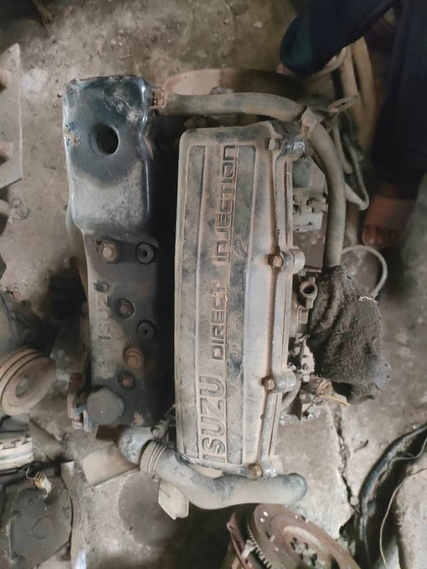 เครื่องอีซูซุ 4JB1