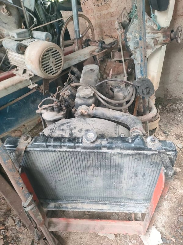 เครื่องยนต์ c221 