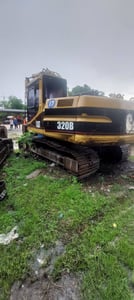 ตัดแยกขายอะไหล่ทุกชิ้นรถแบคโฮCAT320B ราคาแต่ละชิ้นต่างกัน โทรสอบถามได้เลย ตัดแยกขายอะไหล่ทุกชิ้นรถแบคโฮCAT320B ราคาแต่ละชิ้นต่างกัน โทรสอบถามได้เลย
