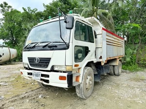 ขาย 6ล้อ ดั๊มพ์ NISSAN ขาย 6ล้อ ดั๊มพ์ NISSAN