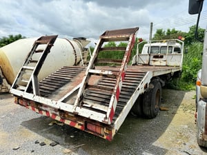 ขาย Hino 6ล้อ ท้ายลาด