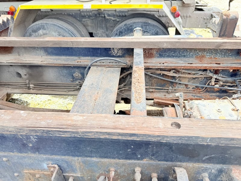 ขาย10ล้อดั๊มพ์ NISSAN ขาย10ล้อดั๊มพ์ NISSAN