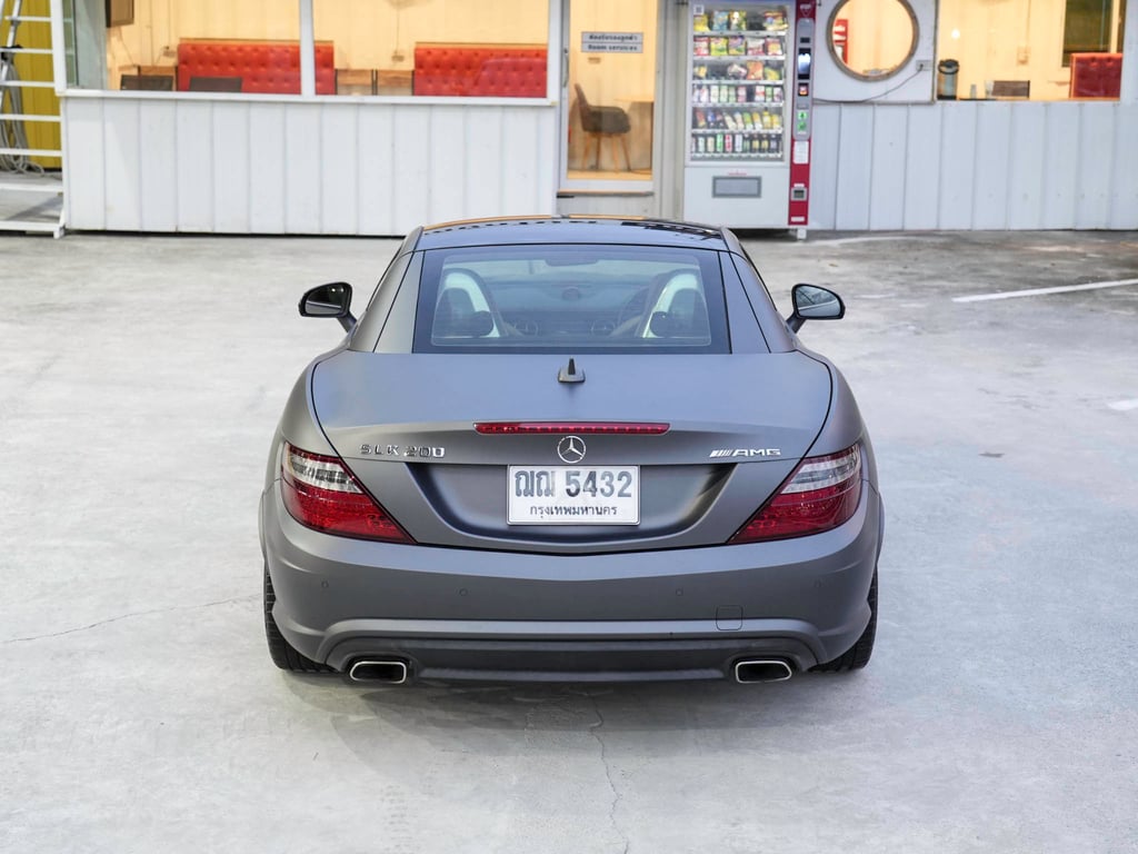 Mercedes-Benz SLK200 Kompressor (R172) จดปี 2015 ดาวห์เริ่มต้นที่ 49,000 บ. Mercedes-Benz SLK200 Kompressor (R172) จดปี 2015 ดาวห์เริ่มต้นที่ 49,000 บ.