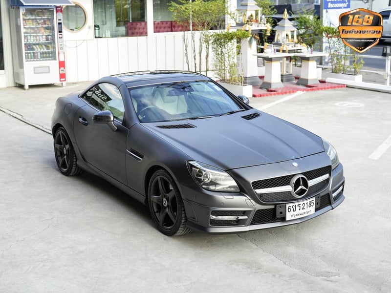 Mercedes-Benz SLK200 Kompressor (R172) จดปี 2015 ดาวห์เริ่มต้นที่ 49,000 บ.