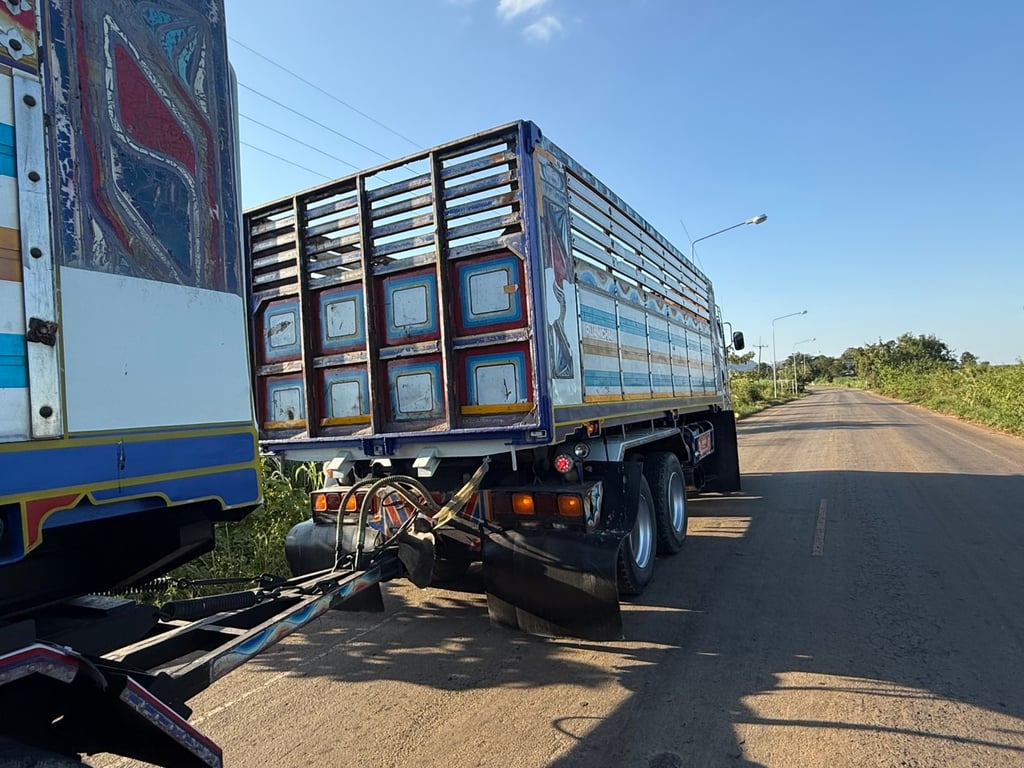 เจ้าของขายเองครับ 360 ปี55 ครับ ดั้มพ์แม่-ลูก กระบะมิเนียม