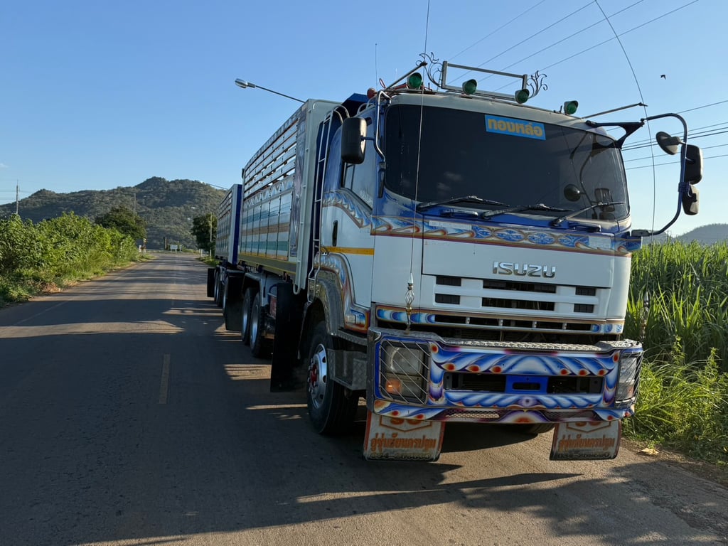 เจ้าของขายเองครับ 360 ปี55 ครับ ดั้มพ์แม่-ลูก กระบะมิเนียม