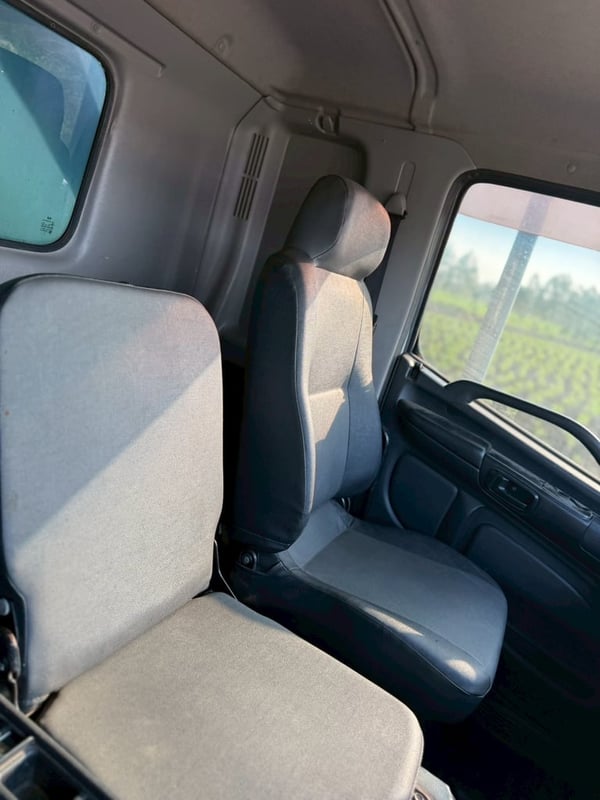 ขายครับ 344 ปี56 ใส่ของได้  30 ตัน