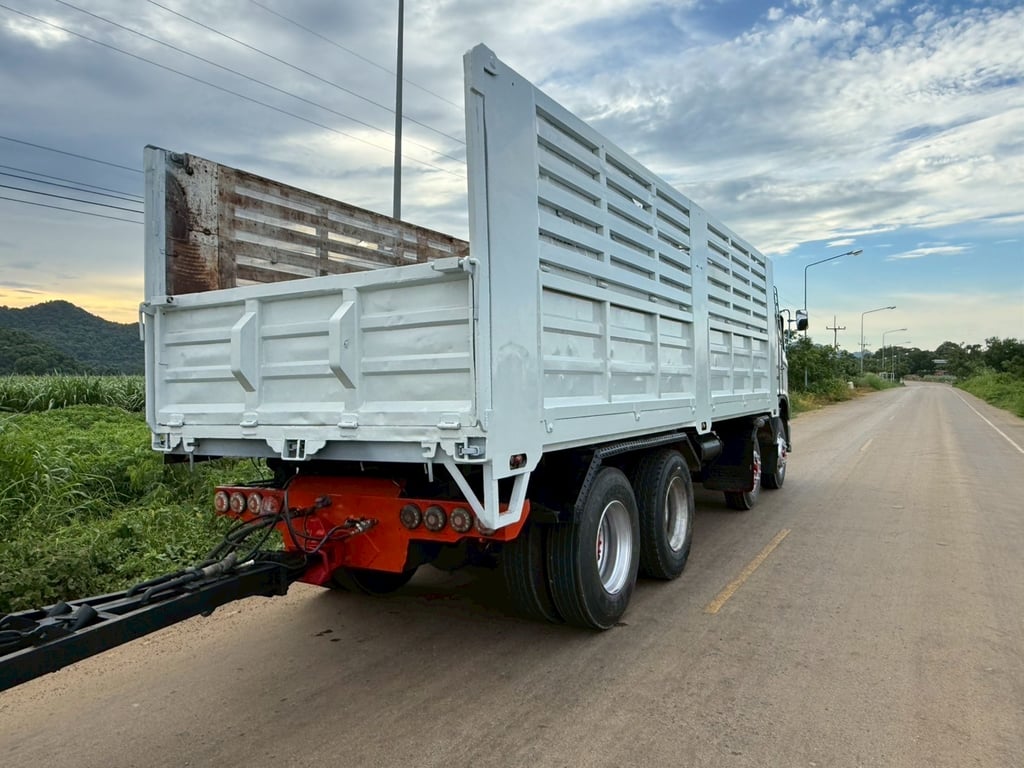 เจ้าของขายเองครับ 380 ปี53 ครับ ดั้มพ์แม่-ลูก เจ้าของขายเองครับ 380 ปี53 ครับ ดั้มพ์แม่-ลูก