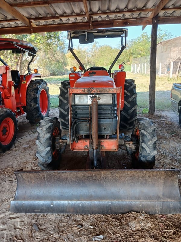 รถไถคูโบต้ารุ่นL4508ใบมีดโรตารี