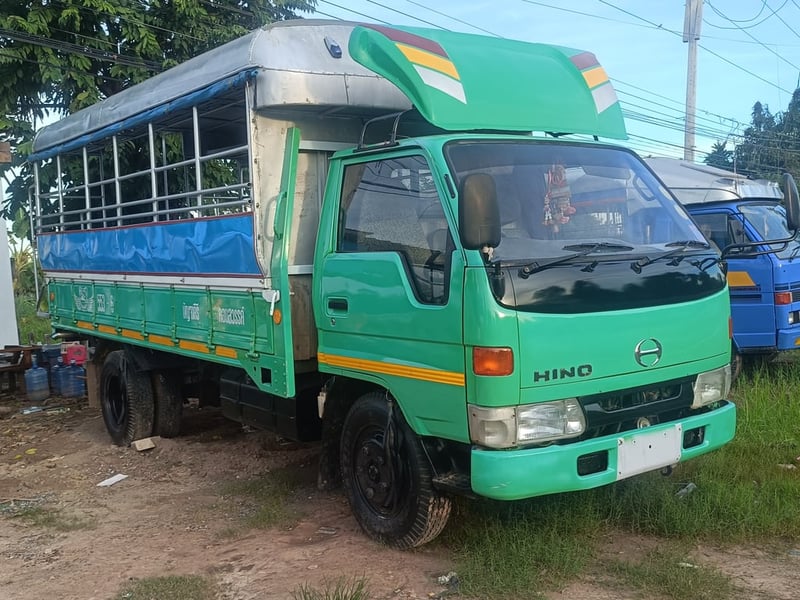 ขายรถโดยสาร HINO115แรงปี43 แอร์เย็นเครื่องเยี่ยม แชสซีสวยๆเอกสารครบพร้อมโอน