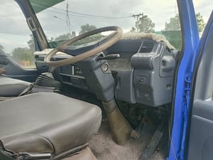 ขายรถโดยสาร6ล้อISUZU NPR120แรง  ยาว5ม. แอร์เย็น เครื่องเยี่ยม แชสซีสวยๆช่วงล่างแน่นๆ รถสวยพสภาพเยี่ยมพร้อมใช้งาน