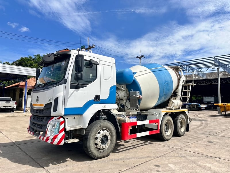 รถโม่ 10ล้อ 