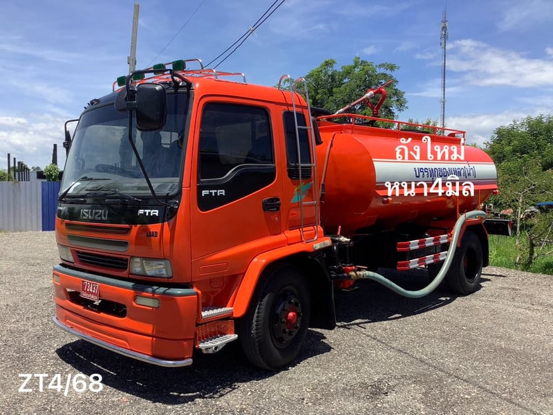 ISUZU FTR 200แรงม้า รถบรรทุก 6ล้อ บรรทุกน้ำ ปี2005 ISUZU FTR 200แรงม้า รถบรรทุก 6ล้อ บรรทุกน้ำ ปี2005