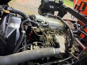 HINO FC 165แรงม้า รถบรรทุก 6ล้อ บรรทุกน้ำ ปี2003