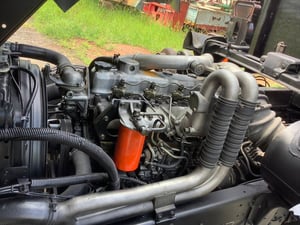 NISSAN UD FK 225แรงม้า รถบรรทุก 6ล้อ กระบะเหล็ก ปี2002