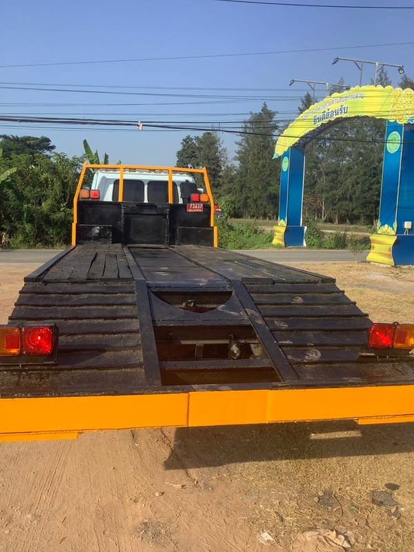 ISUZU FVZ 175แรงม้า รถบรรทุก 10ล้อ พื้นเรียบ ปี1993 ISUZU FVZ 175แรงม้า รถบรรทุก 10ล้อ พื้นเรียบ ปี1993