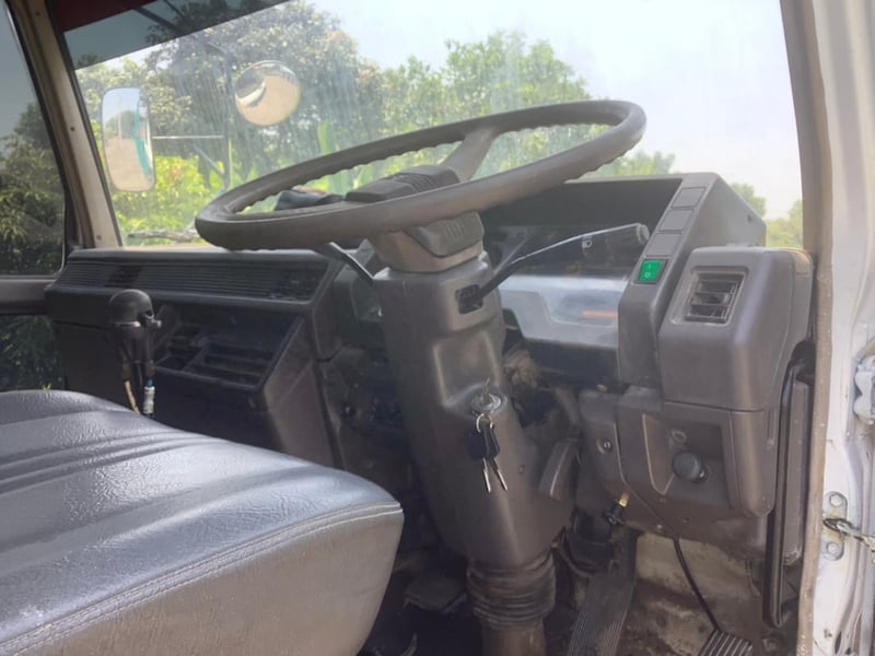 มิตซู FN527(TD)ไอ้หลง 10 ล้อ(2เพลา)190แรง ปี38 