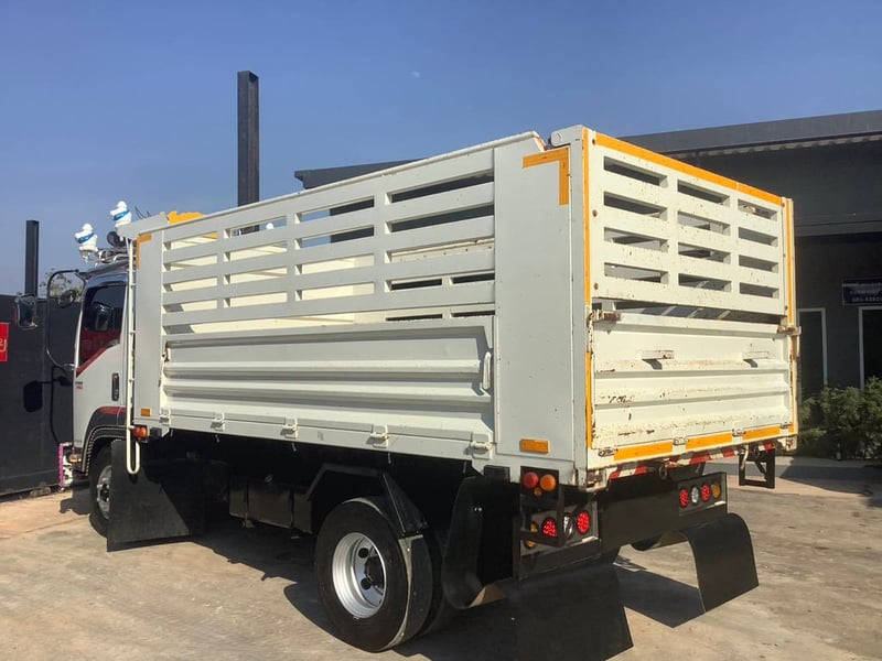 ISUZU FRR 190แรงม้า รถบรรทุก 6ล้อ ดั้มพ์ ปี2016