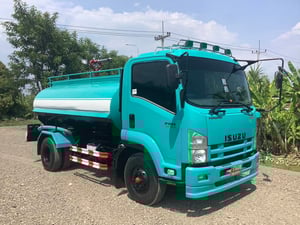 ISUZU FRR 210แรงม้า รถบรรทุก 6ล้อ บรรทุกน้ำ ปี2009