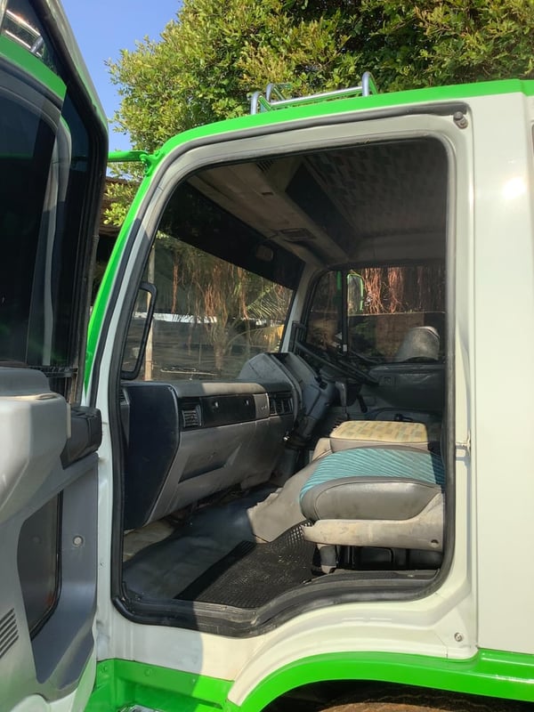 HINO 3H รถ10ล้อบรรทุกน้ำ